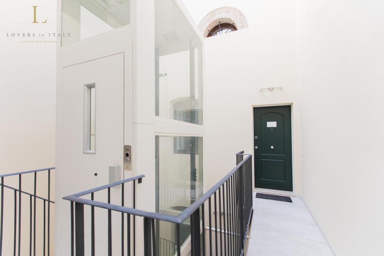 Loversinitaly Romantic Apartments - Altana And Jacuzzi Benátky Exteriér fotografie
